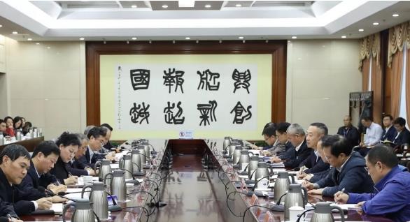 集團公司召開第一批“不忘初心、牢記使命”主題教育整治整改“回頭看”暨第二批工作推進會